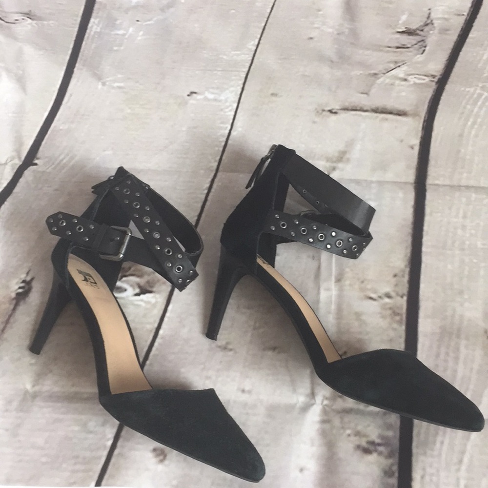 Joe’s suede heels in 8.5